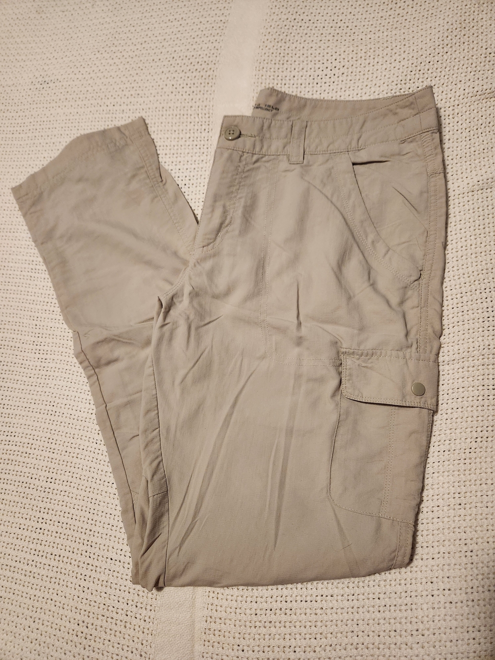 Columbia Women's Cargo Pants - Khaki